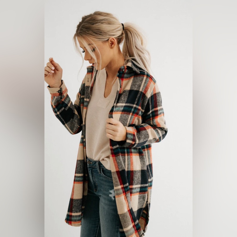 NEW Plaid flannel shacket size small